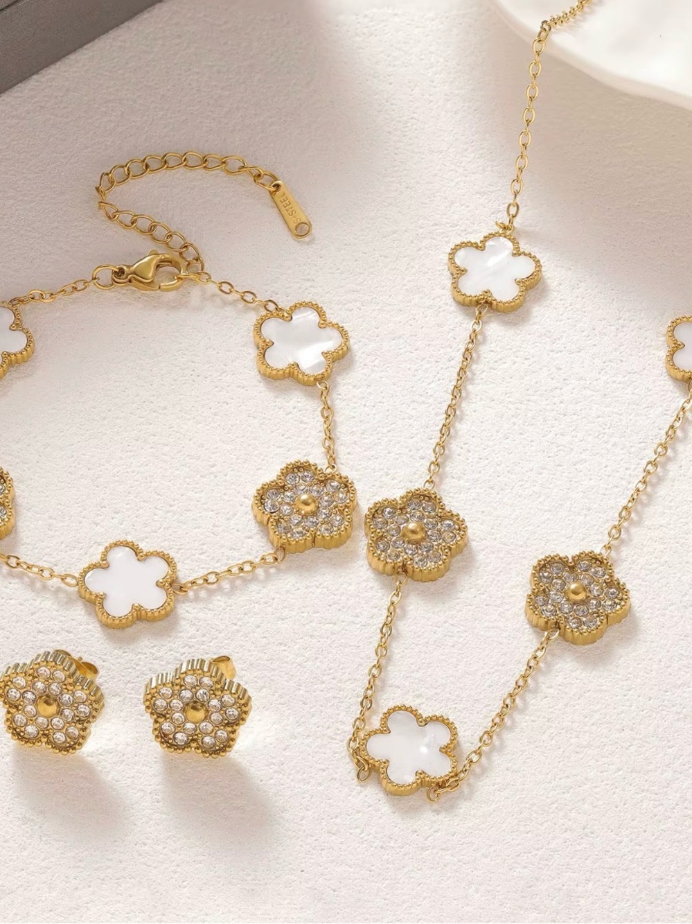 Gold and White Clover Necklace and Bracelet Set